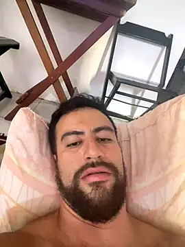 Wellington0490 online show from 12-19-25, 06:48