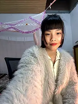 Snapshot of andymi1 chatting on 01-18-26, 02:21 andymi1 online show from 01-18-26, 02:21