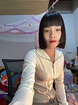 Snapshot of andymi1 chatting on 02-06-26, 07:02 andymi1 online show from 02-06-26, 07:02