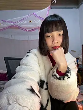 Snapshot of andymi1 chatting on 02-13-26, 01:40 andymi1 online show from 02-13-26, 01:40