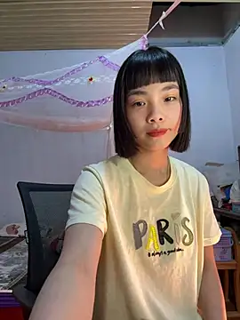 Snapshot of andymi1 chatting on 03-03-26, 03:34 andymi1 online show from 03-03-26, 03:34