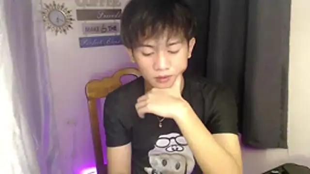 Snapshot of Asianjas chatting on 10-15-25, 05:02 Asianjas online show from 10-15-25, 05:02