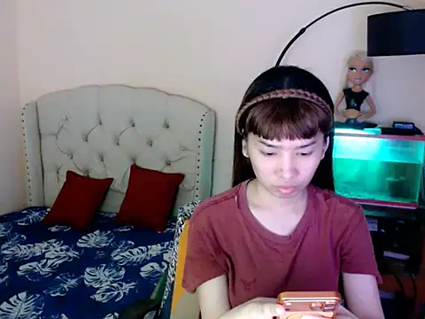 ShantalFoxxy  online show from 02-17-26, 05:04