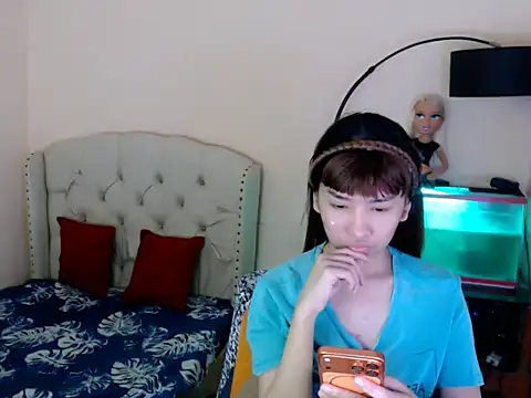 ShantalFoxxy  online show from 03-21-26, 12:59