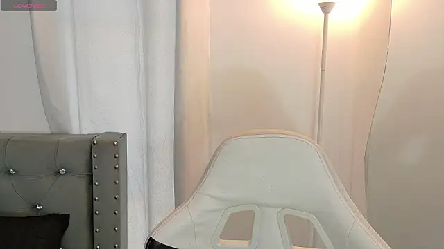 sara queen10 online show from 03-16-26, 04:11