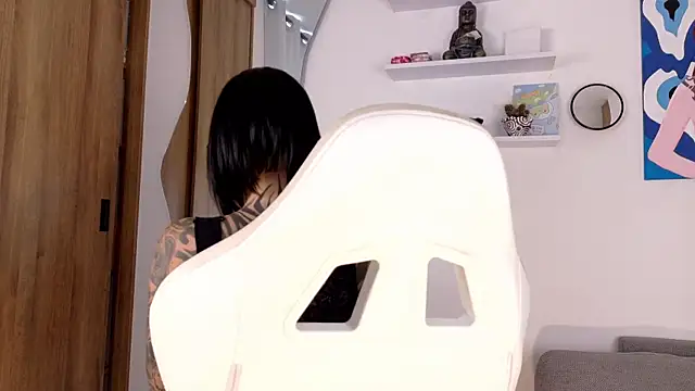 sara queen10 online show from 07-29-26, 04:49