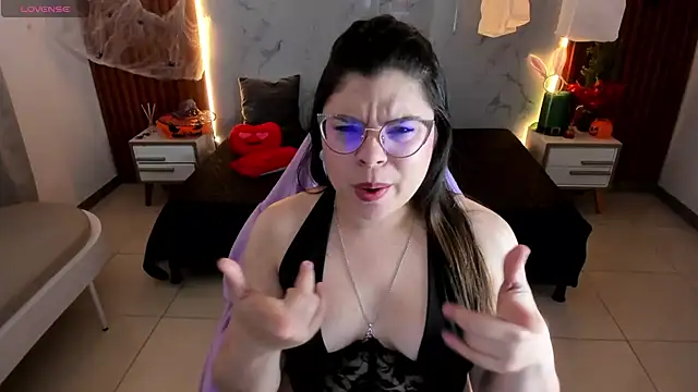 shasha bloom online show from 10-27-25, 12:53