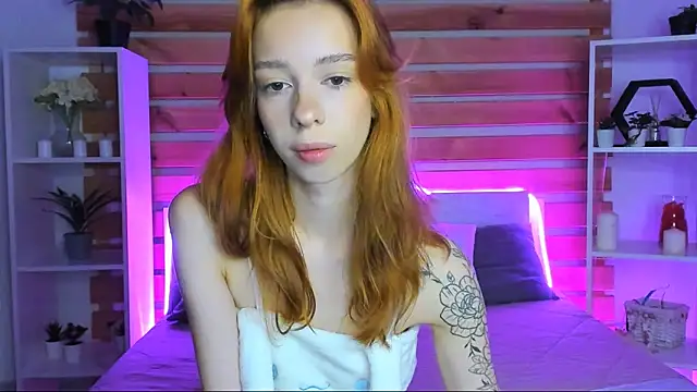 Lori Williams online show from 09-15-25, 01:05