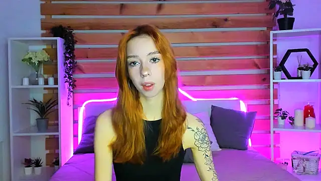 Lori Williams online show from 10-03-25, 01:13