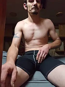 mike42088 online show from 04-20-26, 02:47