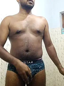 Snapshot of hornywildman123 chatting on 03-12-26, 11:05 hornywildman123 online show from 03-12-26, 11:05