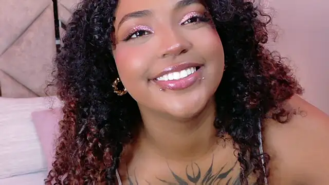 Cristal-Jonnes online show from 03-17-26, 03:55