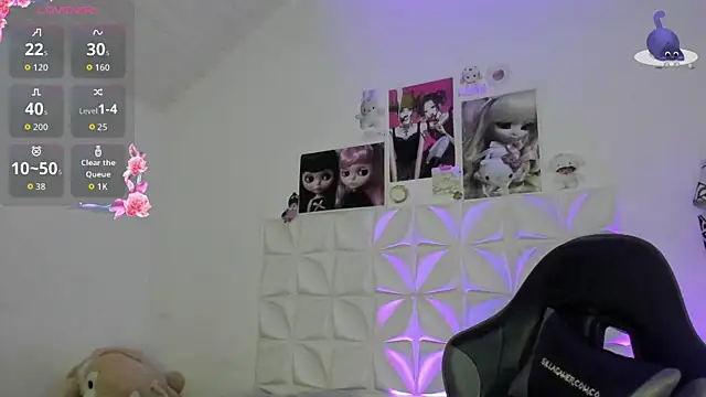 Snapshot of JuliethMoss chatting on 10-27-25, 08:57 JuliethMoss online show from 10-27-25, 08:57