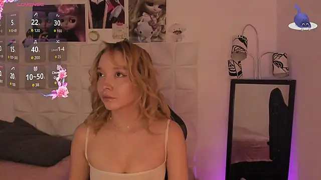 Snapshot of JuliethMoss chatting on 11-15-25, 11:10 JuliethMoss online show from 11-15-25, 11:10