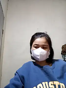 Snapshot of Daisy-lusia96 chatting on 10-06-25, 12:35 Daisy-lusia96 online show from 10-06-25, 12:35