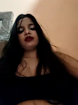 Maahhii 2 online show from 03-17-26, 06:55