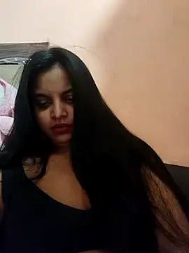 Maahhii 2 online show from 03-22-26, 09:29