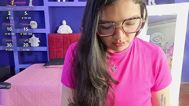 Snapshot of iam_sammy_01 chatting on 06-15-26, 12:07 iam sammy 01 online show from 06-15-26, 12:07