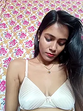 hornylizia123 online show from 04-01-26, 03:18