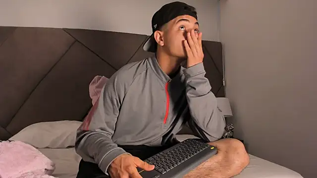 andrew colleman online show from 10-13-25, 11:21