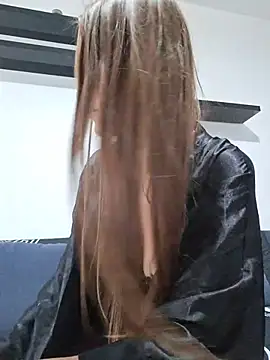 Snapshot of JessyKym chatting on 11-11-25, 08:47 JessyKym online show from 11-11-25, 08:47