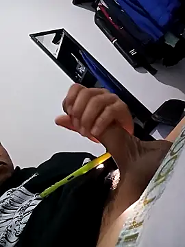 Barrx0018 online show from 03-18-26, 04:59