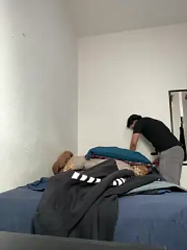 Barrx0018 online show from 04-16-26, 08:20