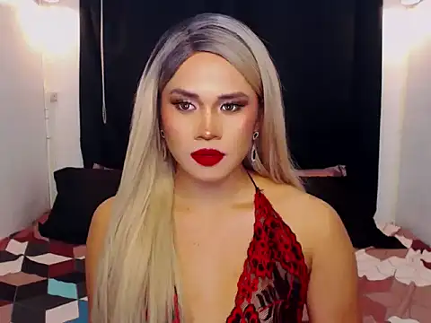 YllanaAltheaXxX online show from 02-11-26, 05:56