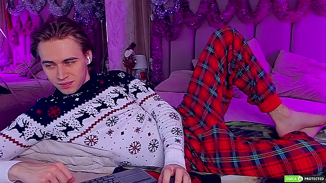 Snapshot of WilliamDyson chatting on 01-09-26, 03:09 WilliamDyson online show from 01-09-26, 03:09