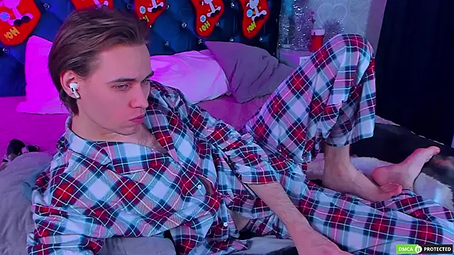 Snapshot of WilliamDyson chatting on 01-17-26, 03:55 WilliamDyson online show from 01-17-26, 03:55