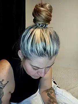 Fernandar2025 online show from 09-12-25, 03:17