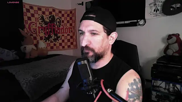 Snapshot of DevilPup75_ chatting on 01-12-26, 03:01 DevilPup75 online show from 01-12-26, 03:01