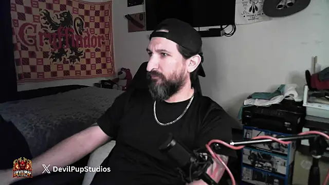 Snapshot of DevilPup75_ chatting on 02-13-26, 03:13 DevilPup75 online show from 02-13-26, 03:13