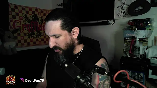 Snapshot of DevilPup75_ chatting on 04-06-26, 02:20 DevilPup75 online show from 04-06-26, 02:20