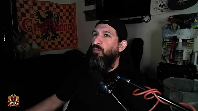 Snapshot of DevilPup75_ chatting on 04-17-26, 01:25 DevilPup75 online show from 04-17-26, 01:25