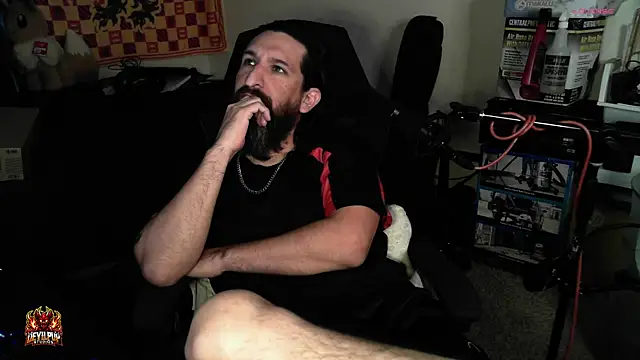 Snapshot of DevilPup75_ chatting on 04-18-26, 07:58 DevilPup75 online show from 04-18-26, 07:58