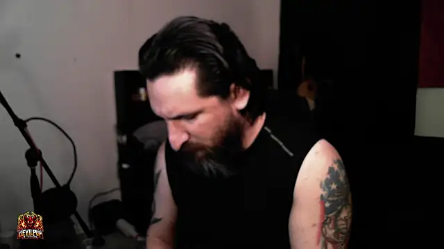 Snapshot of DevilPup75_ chatting on 04-20-26, 02:31 DevilPup75 online show from 04-20-26, 02:31