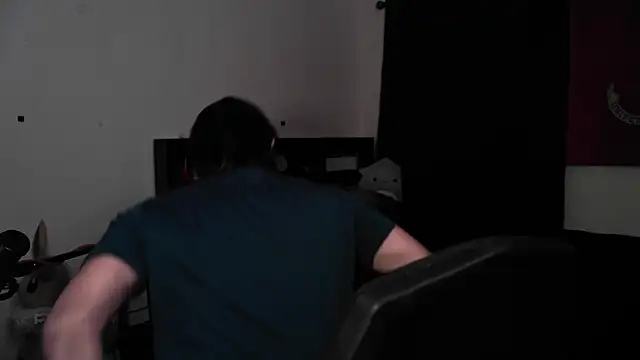 Snapshot of DevilPup75_ chatting on 05-14-26, 05:25 DevilPup75 online show from 05-14-26, 05:25