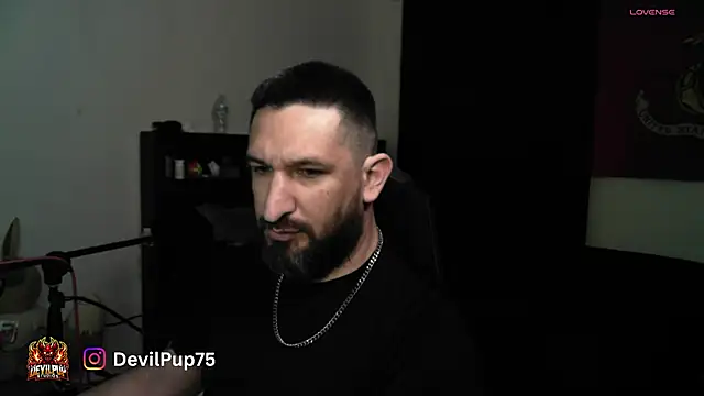 Snapshot of DevilPup75_ chatting on 05-26-26, 06:42 DevilPup75 online show from 05-26-26, 06:42