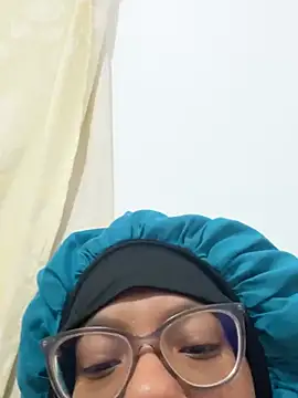 Valen1800 online show from 03-25-26, 02:06