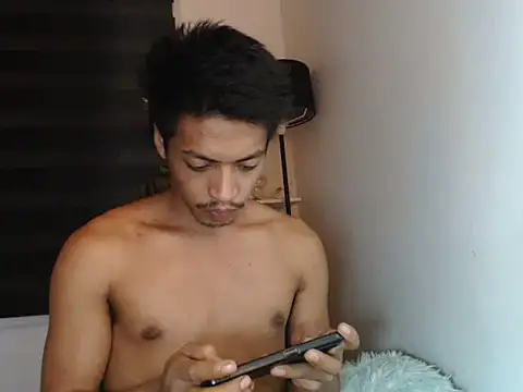 Snapshot of Asian_gregor chatting on 10-02-25, 04:47 Asian gregor online show from 10-02-25, 04:47