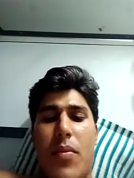 Snapshot of HarryChoudhary21 chatting on 04-07-26, 05:13 HarryChoudhary21 online show from 04-07-26, 05:13