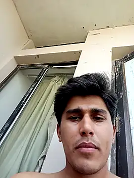 Snapshot of HarryChoudhary21 chatting on 04-09-26, 09:04 HarryChoudhary21 online show from 04-09-26, 09:04