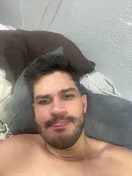 Snapshot of mlkaogato69 chatting on 11-14-25, 06:01 mlkaogato69 online show from 11-14-25, 06:01