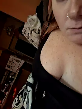 Snapshot of 50-shades-of-JADE chatting on 01-09-26, 12:57 50-shades-of-JADE online show from 01-09-26, 12:57