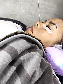 EmilyDuran  online show from 11-13-25, 03:22