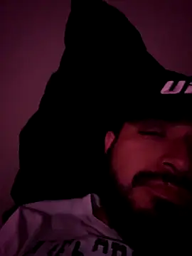 Snapshot of Lb228w chatting on 11-02-25, 04:26 Lb228w online show from 11-02-25, 04:26