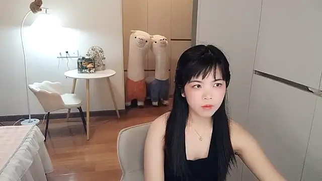 XiaoAnQi online show from 10-17-25, 12:41