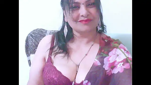 Snapshot of Indiansweetness77 chatting on 11-10-25, 07:51 Indiansweetness77 online show from 11-10-25, 07:51