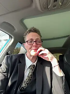 Curvy-Jinx online show from 03-04-26, 11:49